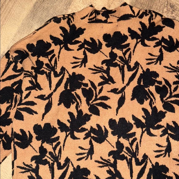 Stunning Blu Pepper Floral Soft Sweater Tunic Dress -Size L excellent Condition - Picture 2 of 5